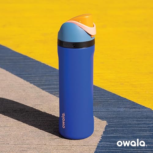 Owala FreeSip Insulated Stainless Steel Water Bottle with Straw for Sports and Travel, BPA-Free, 24-oz, Teal/Navy (Nautical Twilight)