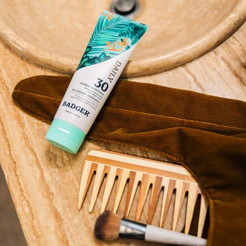 Badger Mineral Daily and Face Sunscreens Combo Travel Set, Organic Sunscreen Moisturizer with SPF 30, Hydrating Everyday Sunscreen Lotion, Vegan & Unscented 1.7 fl oz & 4 fl oz