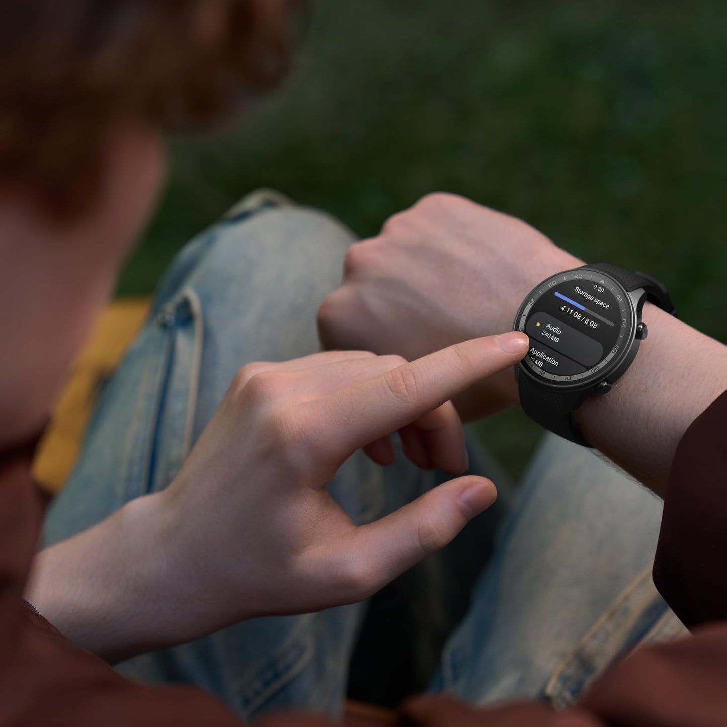 OnePlus Watch 2R, 32GB, Sleep Monitor, Heart Rate Tracking, Smartwatch with Fitness Insights,100-Hour Battery, 1.43'', Bluetooth WiFi, Gunmetal Gray