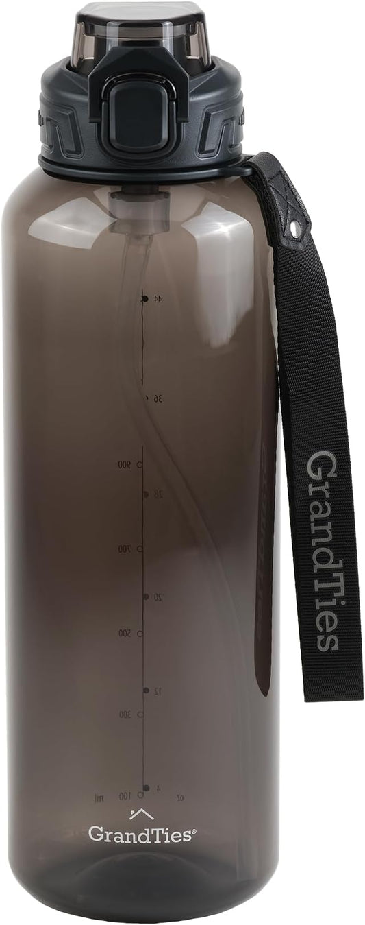 GRANDTIES Sports Tritan Plastic Water Bottle with Straw, Removable – Leakproof BPA Free Dishwasher Safe Travel Water Bottle with Strap for Gym, Outdoor, Fitness (Midnight Black, 52oz (1.5L))