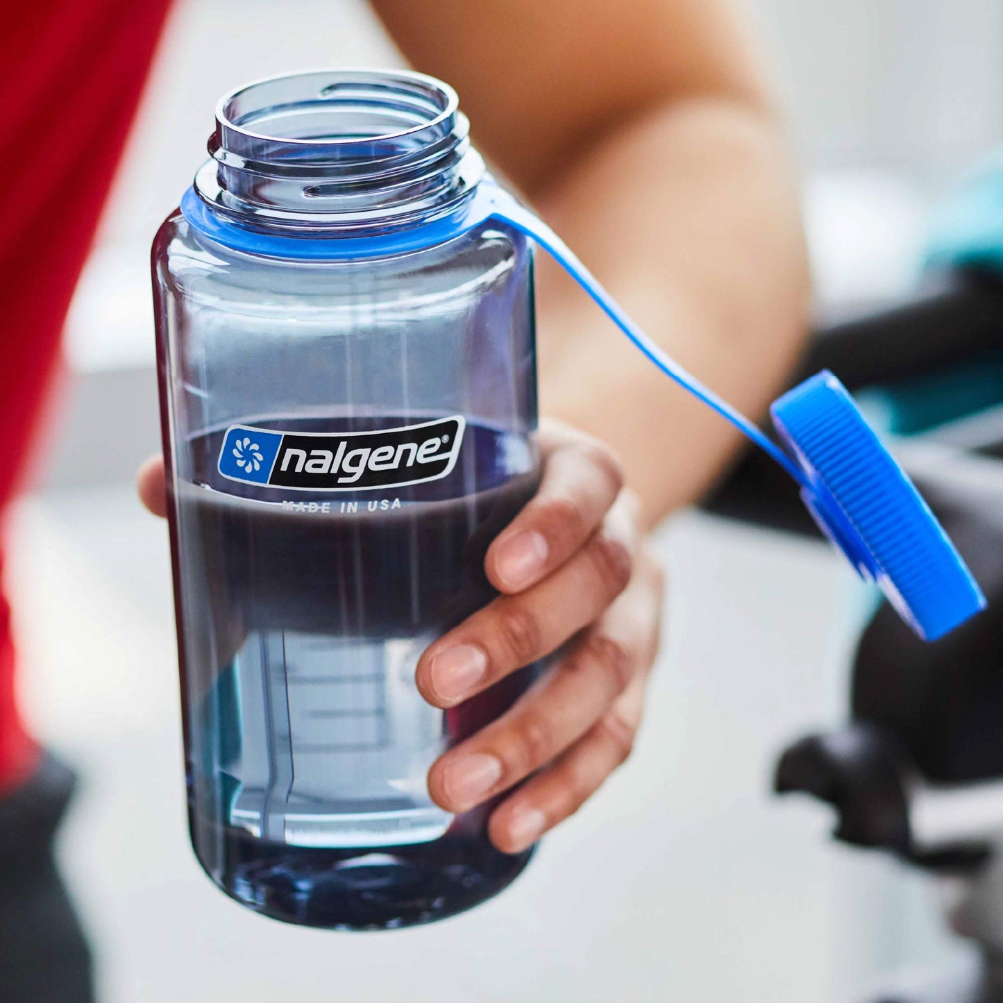 Nalgene Sustain Tritan BPA-Free Water Bottle Made with Material Derived from 50% Plastic Waste, 32 OZ, Wide Mouth, Cosmo