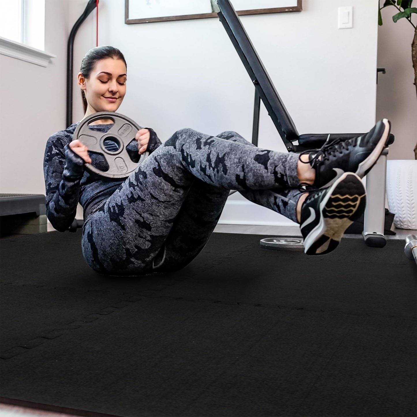 SUPERJARE 0.4 Inch Gym Flooring for Home Gym, 24 Tiles Gym Floor Mat with Heavy Duty Rubber Top, Interlocking Rubber Flooring Mats, 24" x 24" Workout Exercise Equipment Mats (96 sqft)