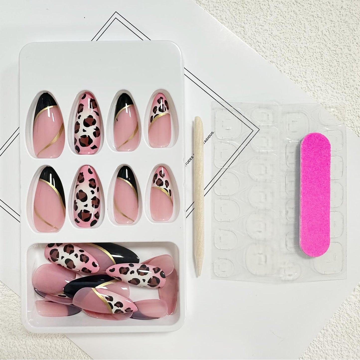 Alomnd Leopard Print False Nails - Press Ons with French Tip, Glossy Finish, 24pcs