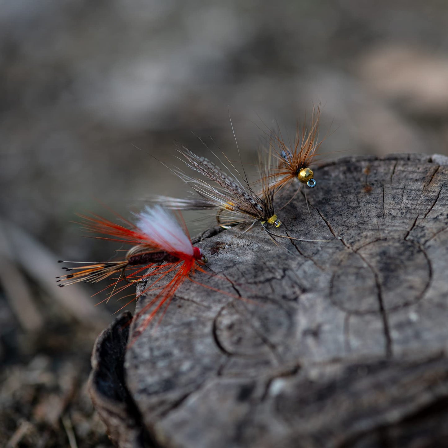 Goture Fly Fishing Flies Kit - 30pcs Lures - Fly Fishing Assortment Kit for Bass Trout Salmon Fishing - Dry Flies Wet Flies Streamers Nymphs