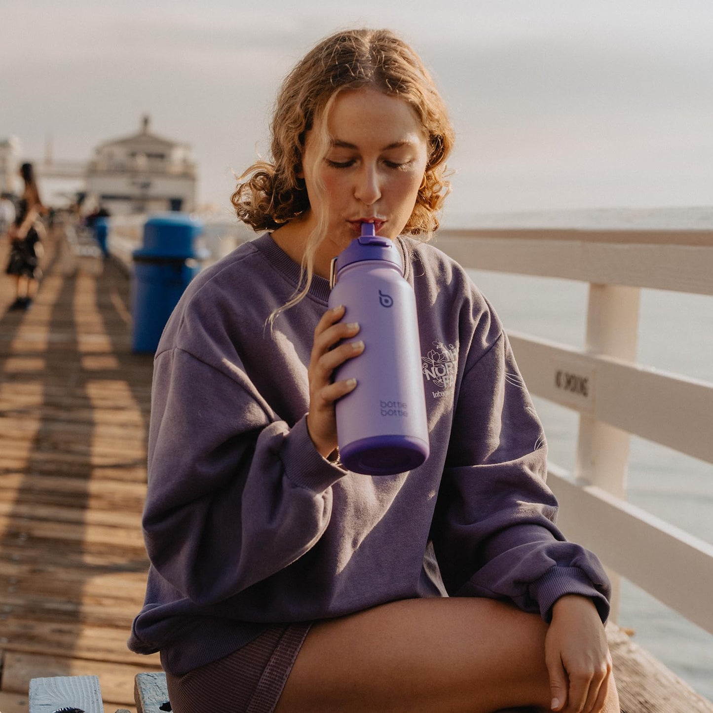 BOTTLE BOTTLE 32oz Insulated Water Bottle Stainless Steel Sport Water Bottle with Straw Dual-use Lid Design for Gym with Pill Box (dark purple)