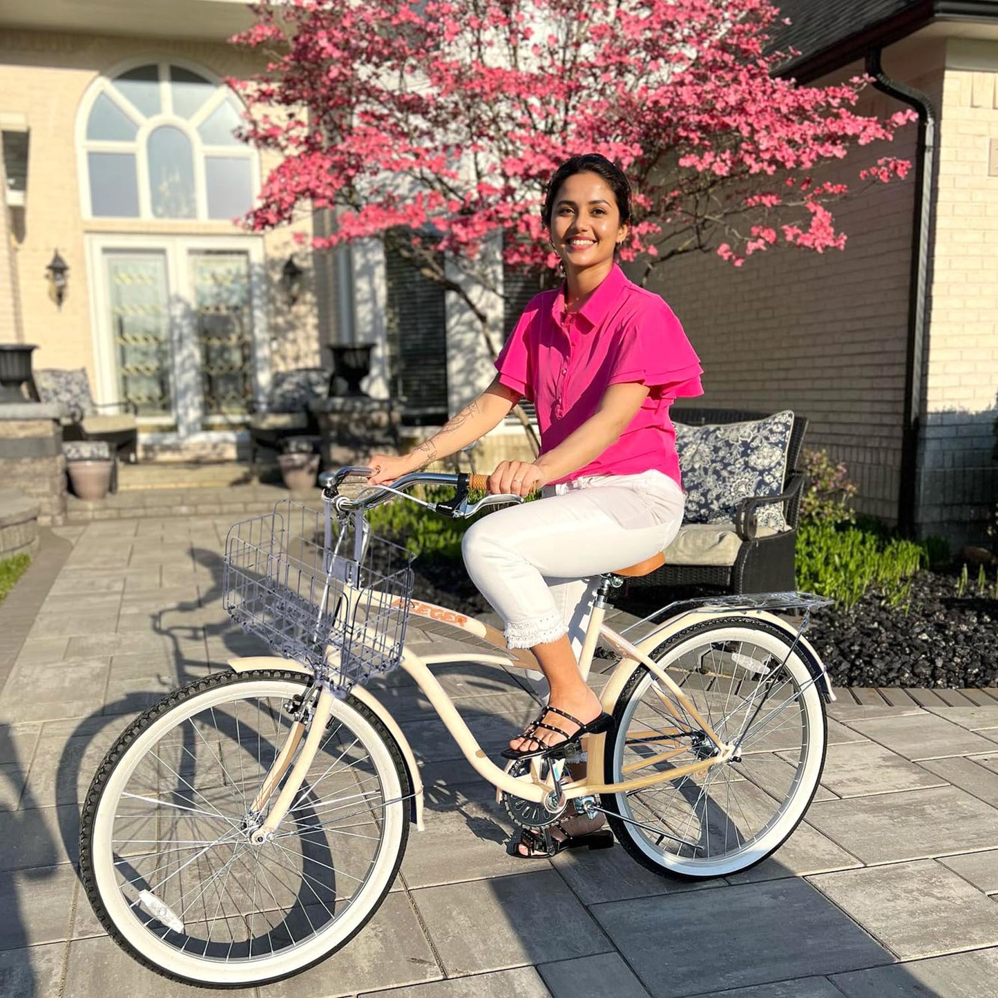 ACEGER 24 26 Inch Women Beach Cruiser Bike, Single Speed and 7 Speed, Adult Hybrid Bike Commuter Bicycle, Hi-Ten Steel Frame with Adjustable Handlebar and Saddle, Multiple Colors
