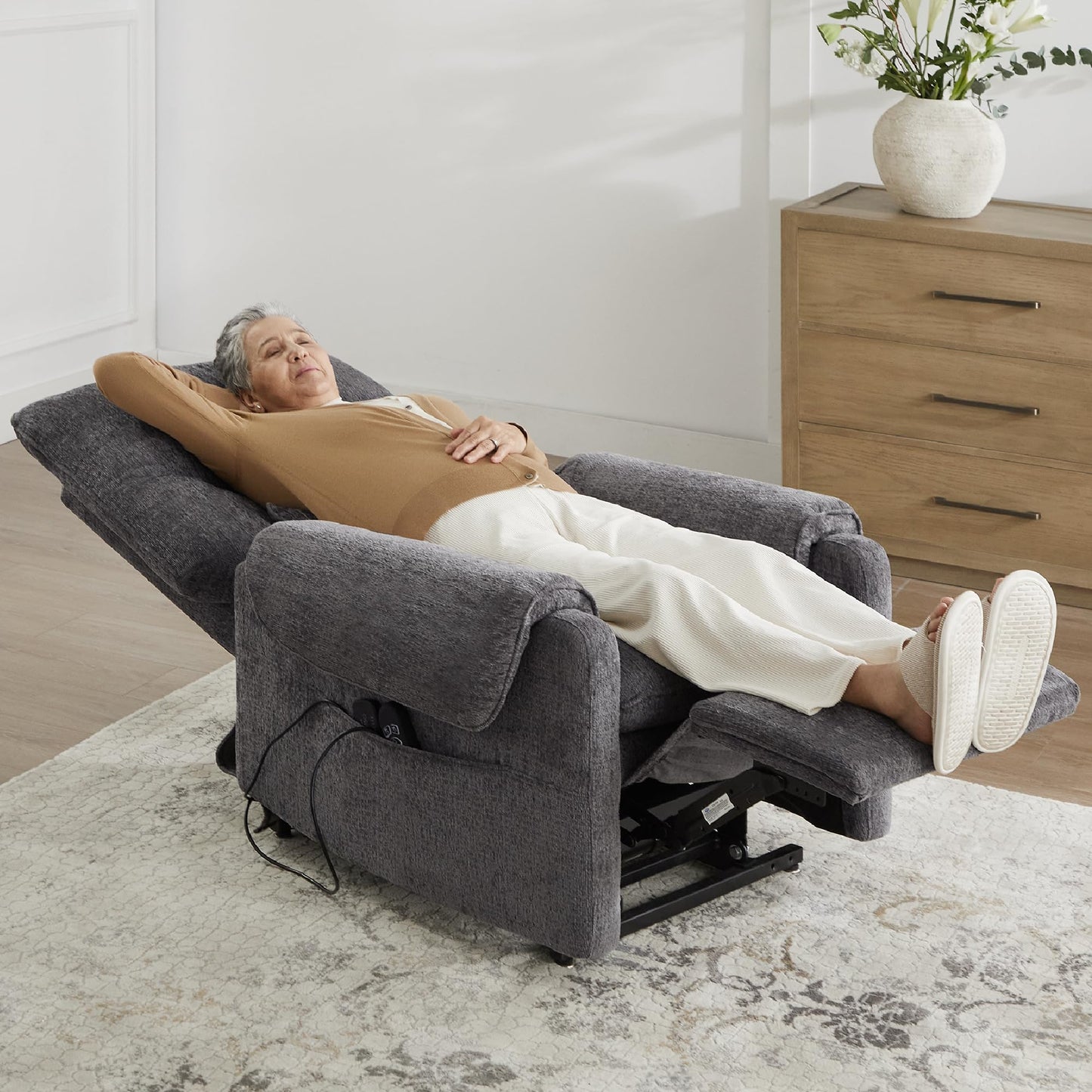 Watson & Whitely Lift Chair Recliner for Elderly with Heat & Massage, Lay Flat Electric Power Recliners with Dual Motor Infinite Position Side Pockets, Fabric, Grey