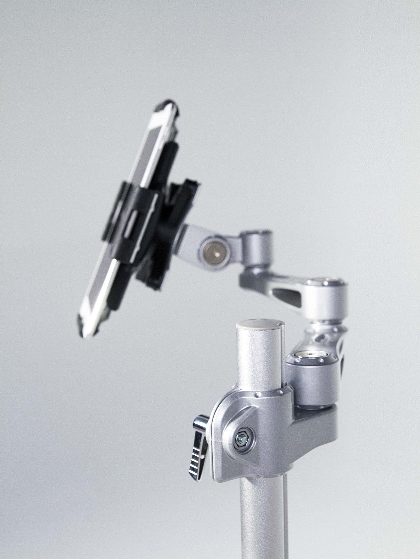 Standzout Medmount Mobile Secure Rolling Tablet Floor Stand for iPad Silver