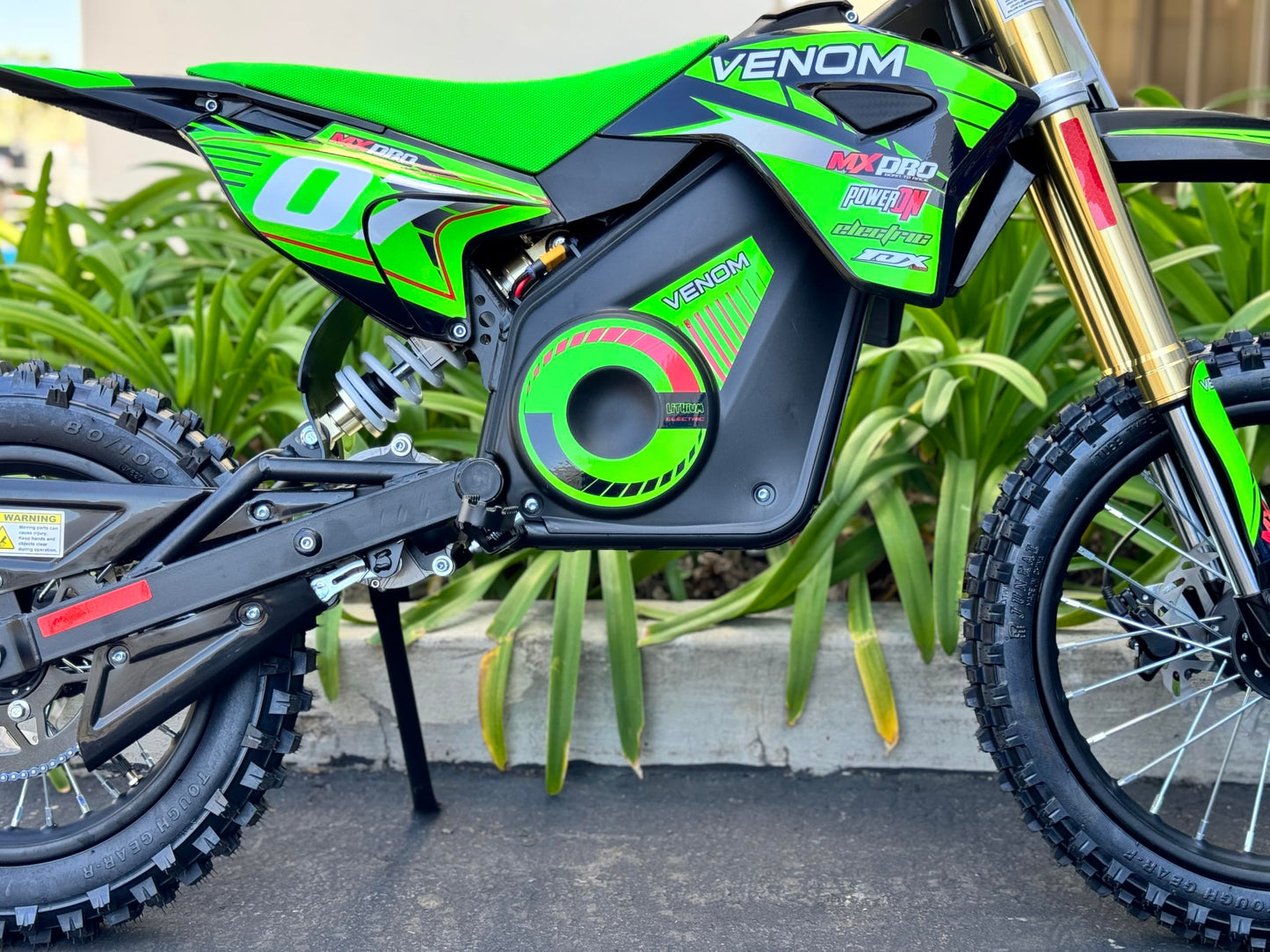 Venom 1600W Pro Electric Dirt Bike 48V Lithium Battery | Advanced Speed Governor | Hydraulic Disk Brakes | MID-Size, Green