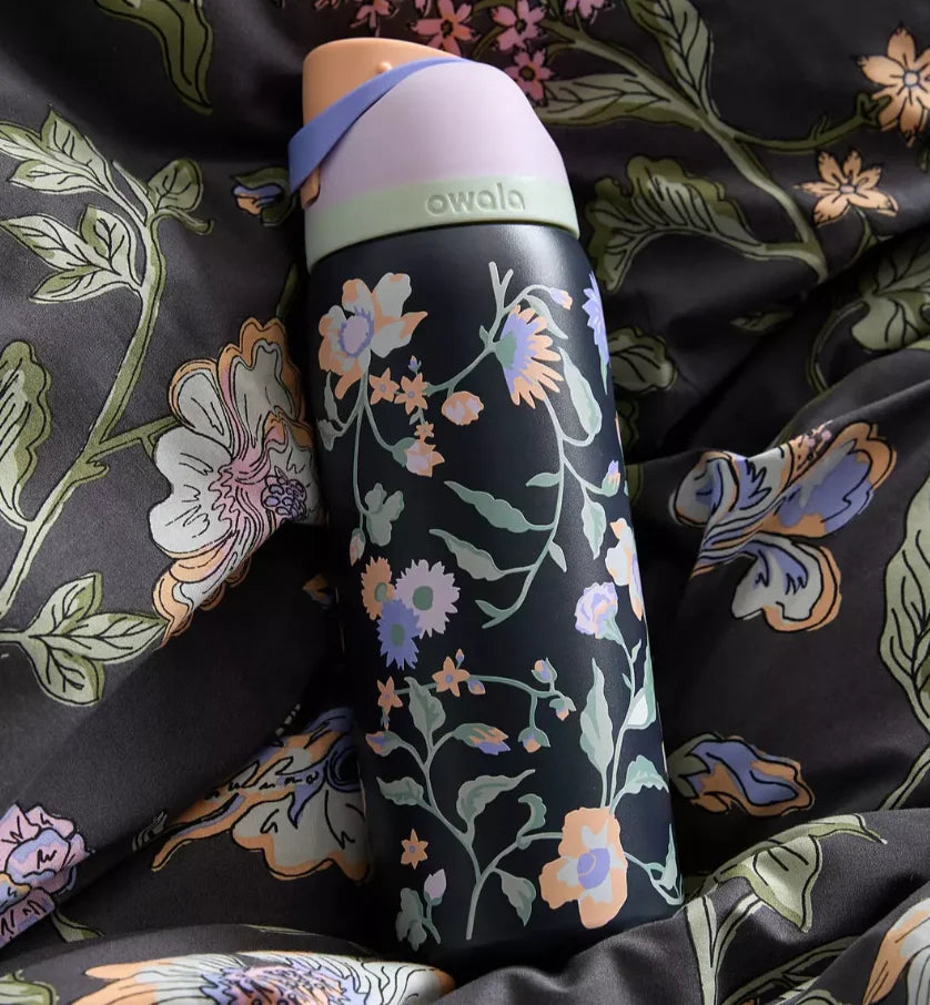 Owala Insulated Stainless Steel Free Sip Water Bottle - Blue Bow Tie