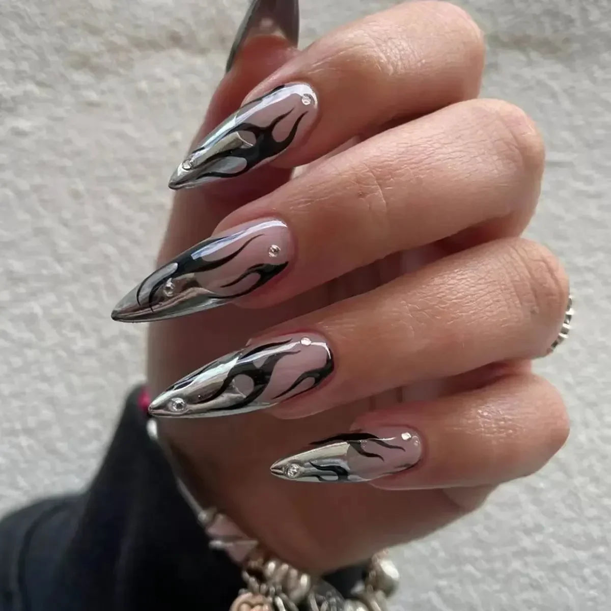 24pcs Short Almond Fake Nails