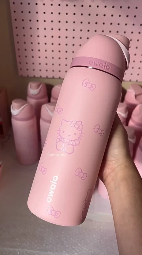 Owala Insulated Stainless Steel Free Sip Water Bottle - Blue Bow Tie