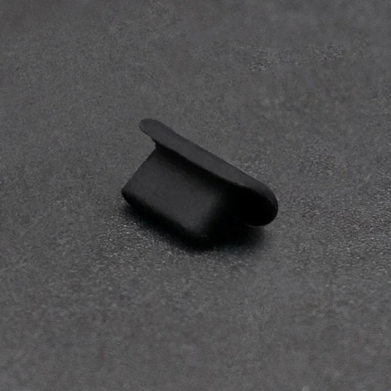 Aluminum Alloy Anti-Dust Plug for iPhone