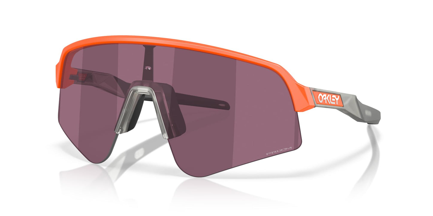 Oakley Men's OO9465 Sutro Lite Sweep Rectangular Sunglasses, Matte Neon Orange/Prizm Road Black, 39 mm