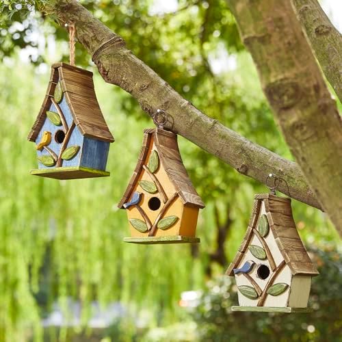 Glitzhome Bird Houses for Outside, Bluebird Houses for Outdoors, 9.5"H Hanging Bird House Decorative Solid Wood Birdhouse with Natural Wood Pallet Roof for Hummingbird,Sparrow,Wren Finch,Washed Yellow