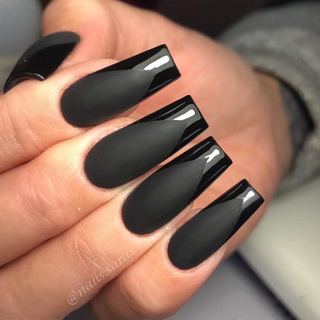 AIMEILI Soak Off U V LED Black Gel Nail Polish - Blackpool (007) 10ml