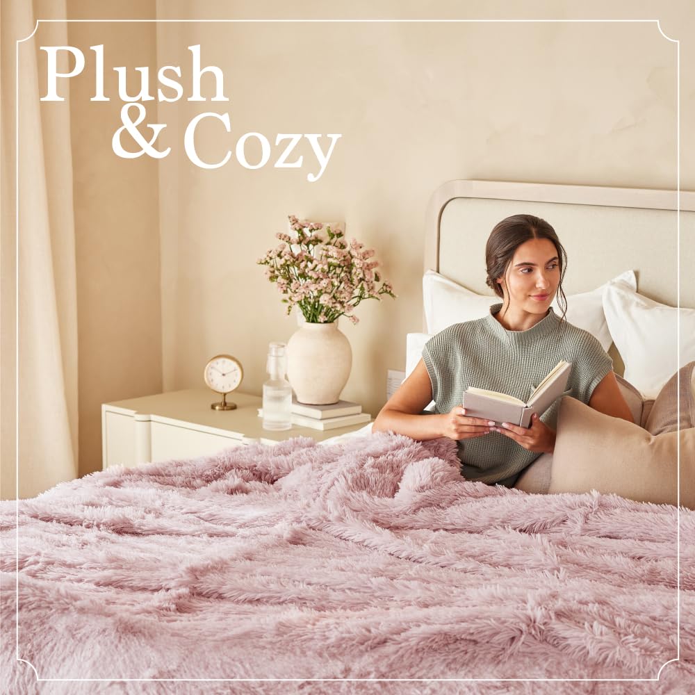 The Connecticut Home Co Throw Blanket Soft Fluffy Room Decor, Cozy Warm Throws for Bed, Couch, Gifts for Women, Bedroom Cute Aesthetic Blankets Shag and Sherpa, 65x50, Dusty Rose
