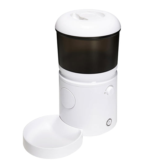 Amazon Basics Automatic Feeder for Cats and Dogs with Speed & Portion Control, 4L Capacity, White