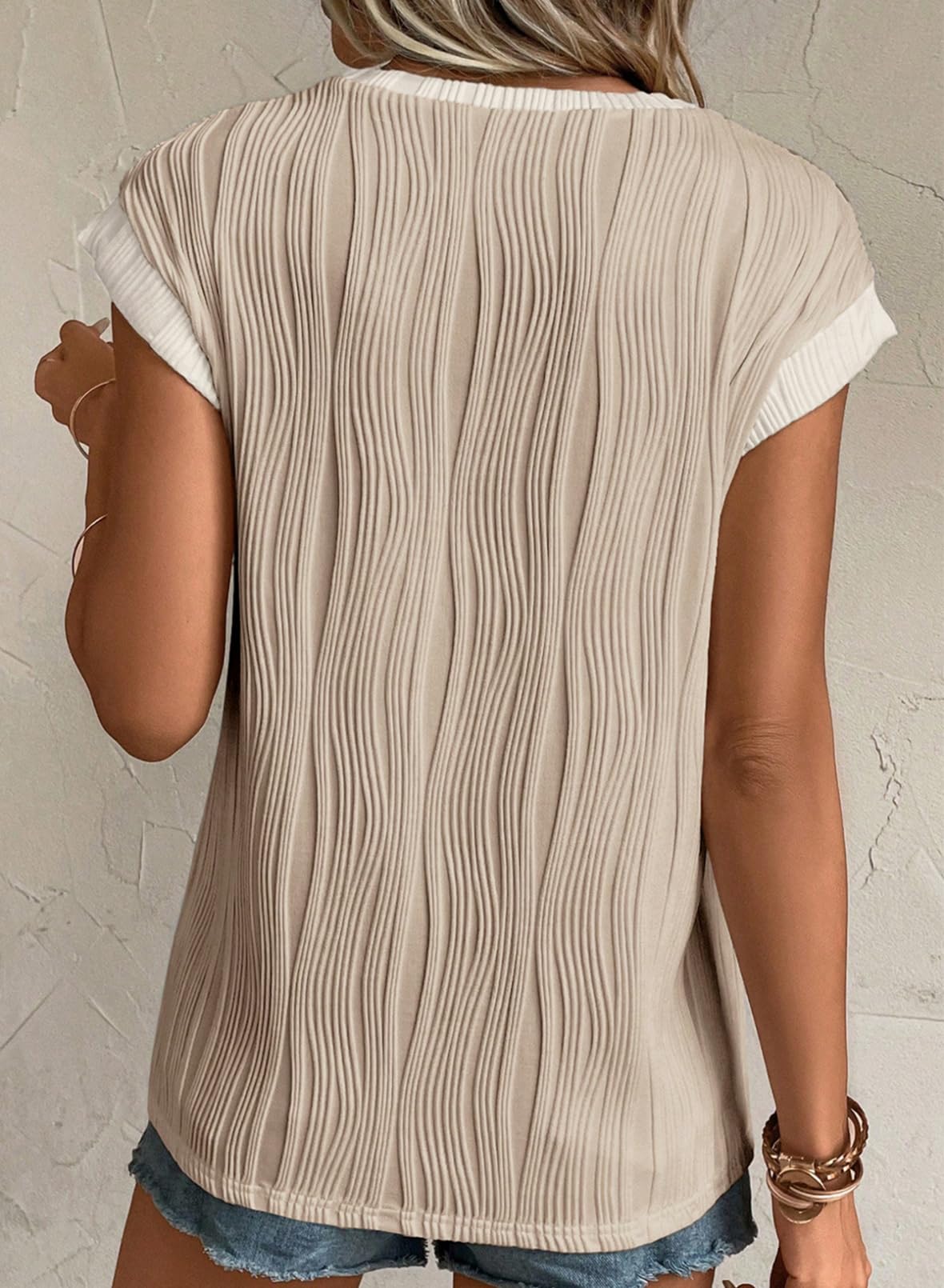 EVALESS Womens Spring Summer Crewneck Dressy Casual Textured Tops Blouses 2025 Trendy Fashion Cute Solid Work Business Short Sleeve T Shirts Apricot White XX-Large