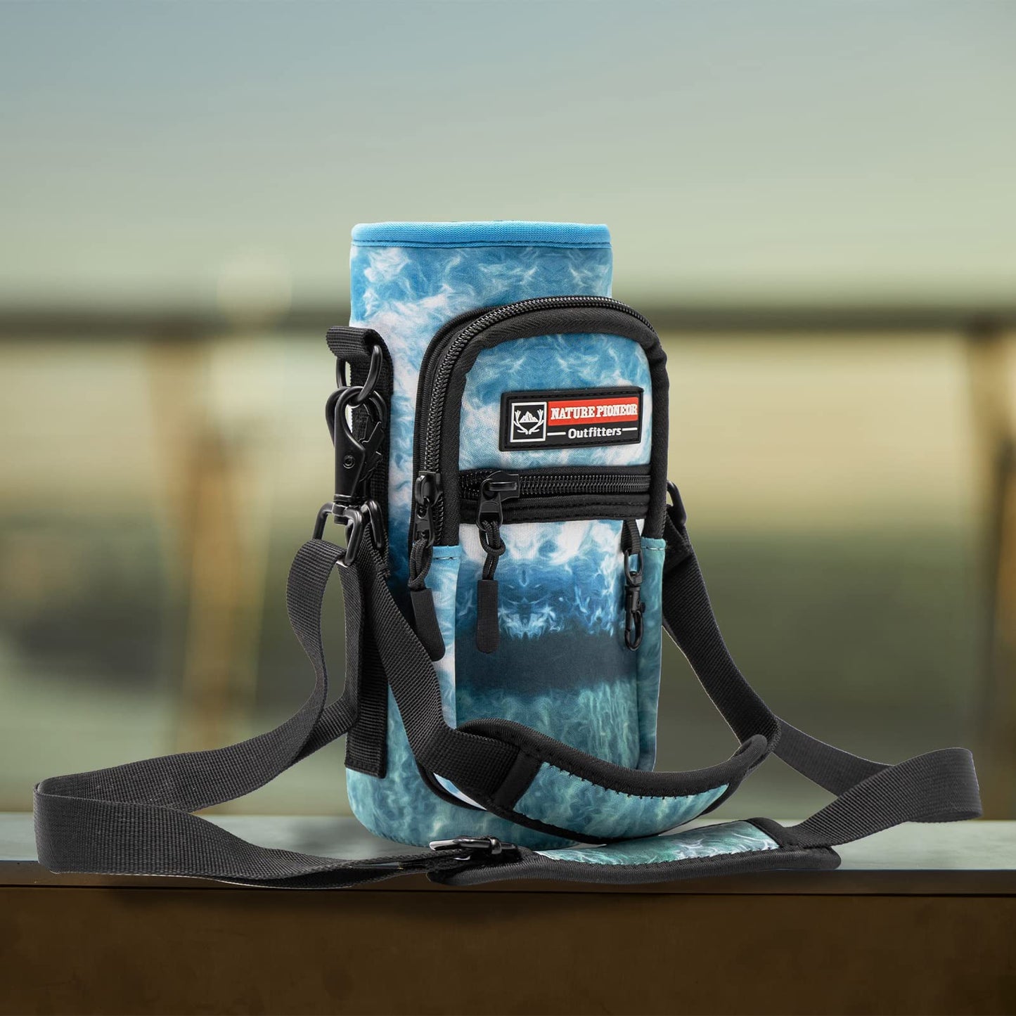 NATURE PIONEOR Water Bottle Carrier Holder Sleeve with Adjustable Strap25 32 40 oz, Insulated Water Bottle Holder Sling Bag