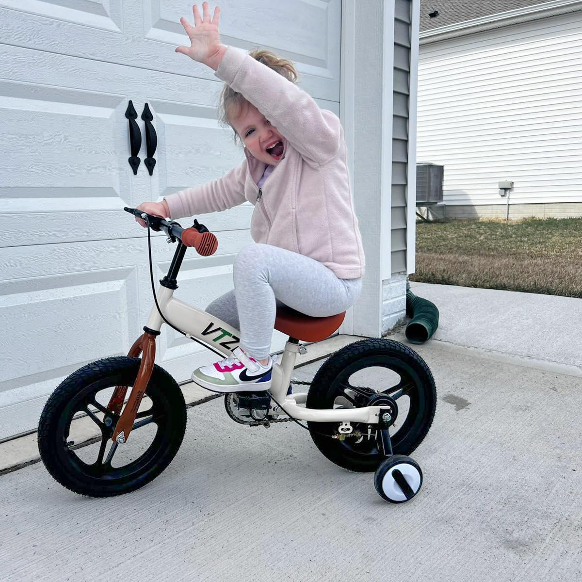 VTZII Balance Bike 2 in 1 with Pedals Brake Training Wheels Kickstand Pneumatic tyre,for Kids 2-7 Years Old,Kids Bike 12 14 16 inch (16 inch, White)