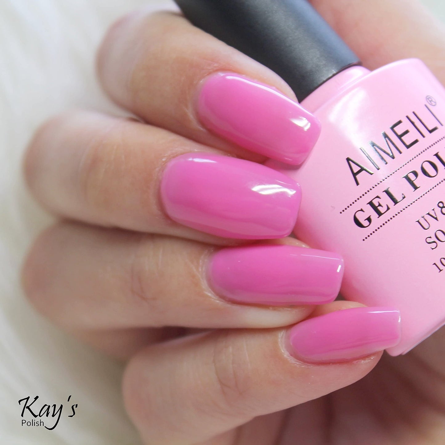 AIMEILI Soak Off U V LED Light Pink Gel Nail Polish - Pertty Pretty in Pink (009) 10ml