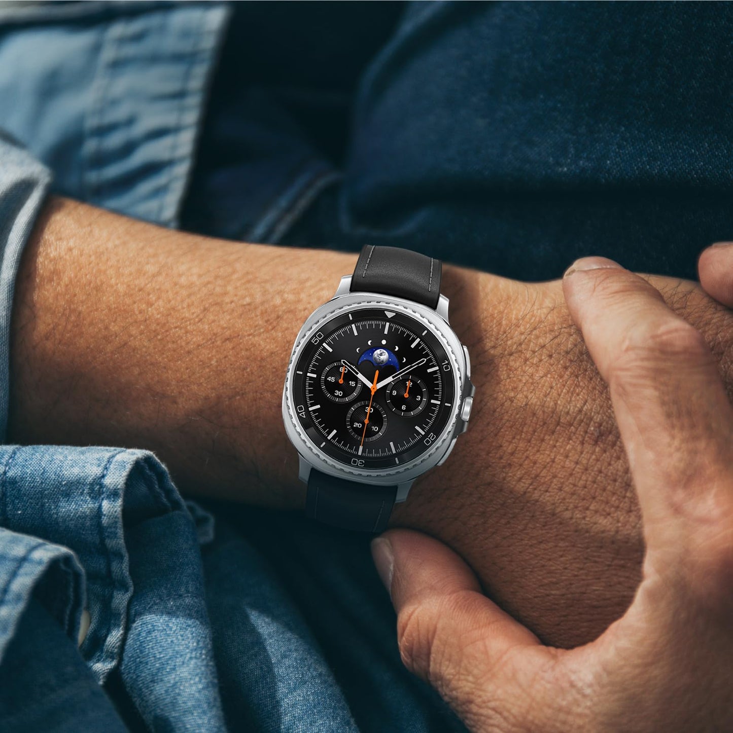 Samsung Galaxy Watch 8 Classic (2025) 46mm LTE Smartwatch, Cushion Design, Rotating Bezel, Quick Button, Sleep Coaching, Running Coach, Energy Score, White [US Version, 2 Yr Warranty]