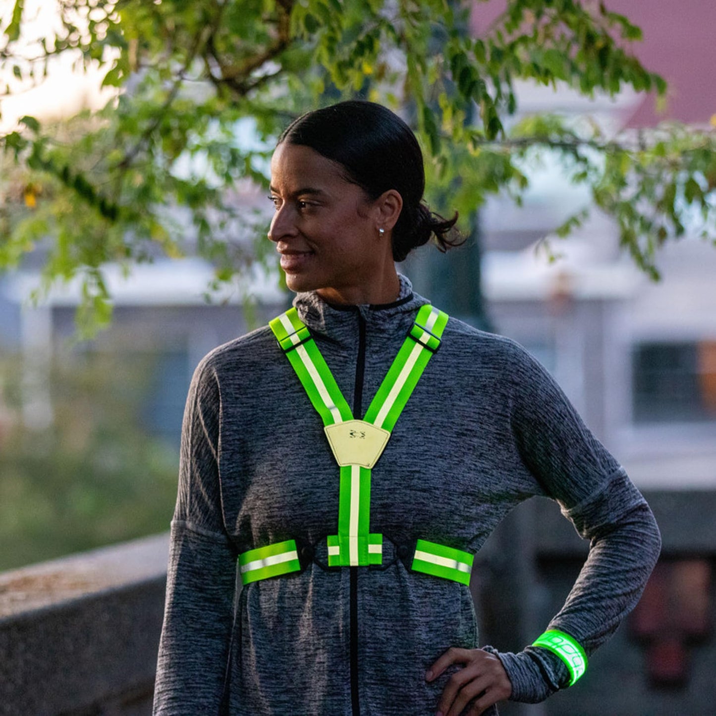 Amphipod Xinglet Vest, Outdoor High Visibility Reflective Straps Safety Vest for Road Running, Jogging & Walking - Gray - OS