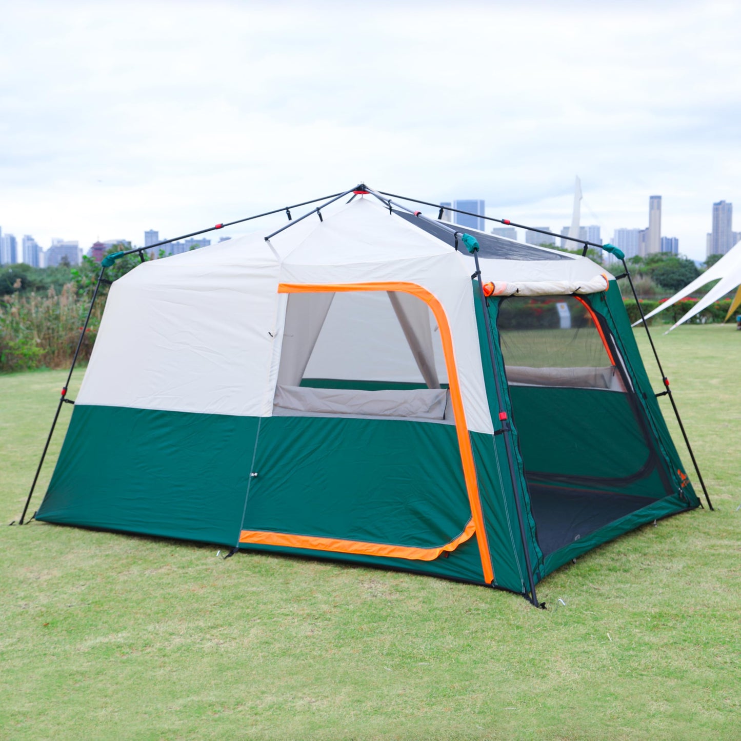 KTT Instant Tent 6-8 Person A,Large Family Cabin Tents,Automatic Tent Build Quickly in 60S,2 Rooms,2 Top Windows,3 Doors and 3 Windows with Mesh,Waterproof,Big Tents for Outdoor,Picnic,Camping(Green)