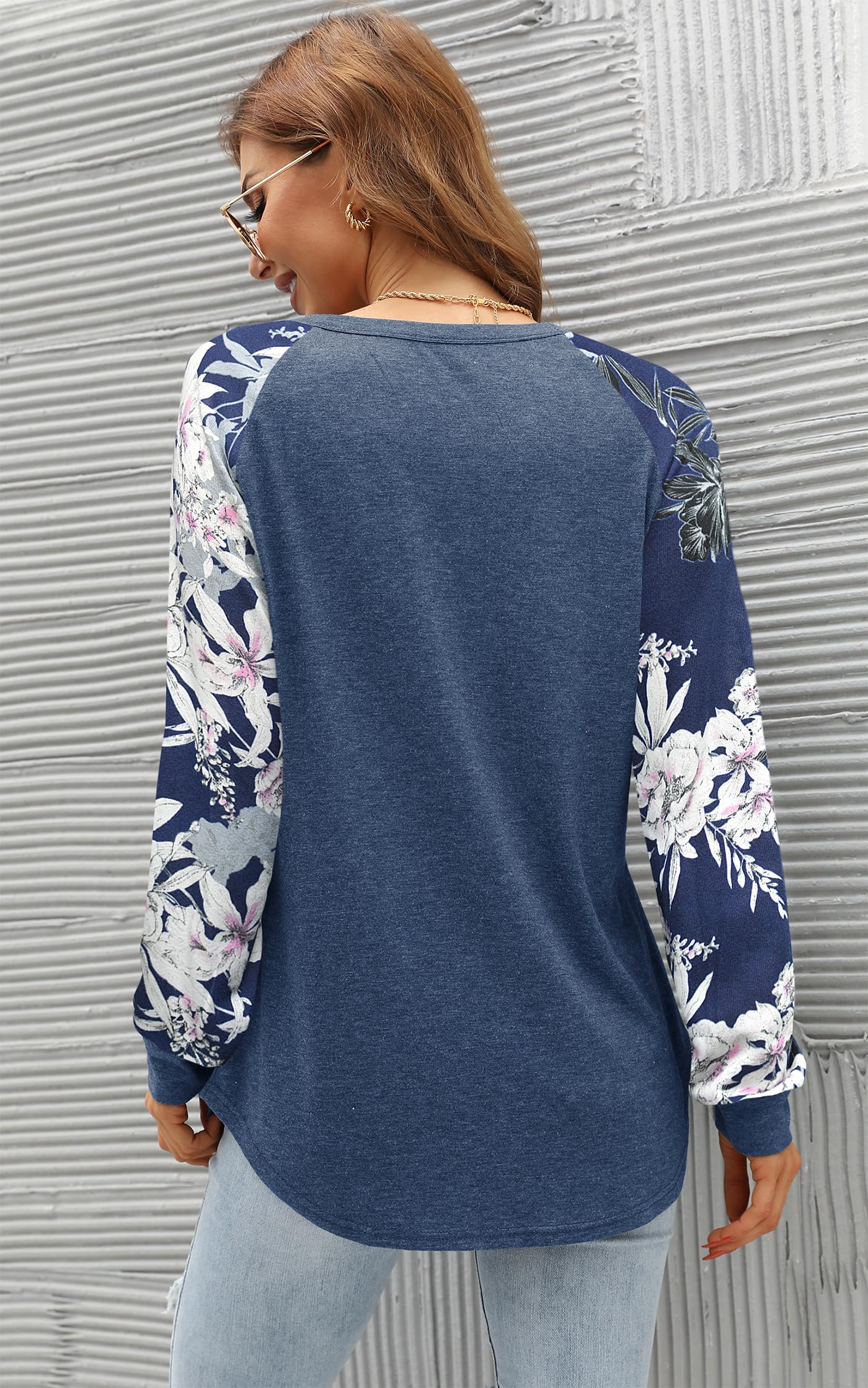 Aifer Womens Long Sleeve Tee Shirt Cute Round Neck Fall Tops Fashion Crewneck Sweatshirts Blue Outfits Pullover