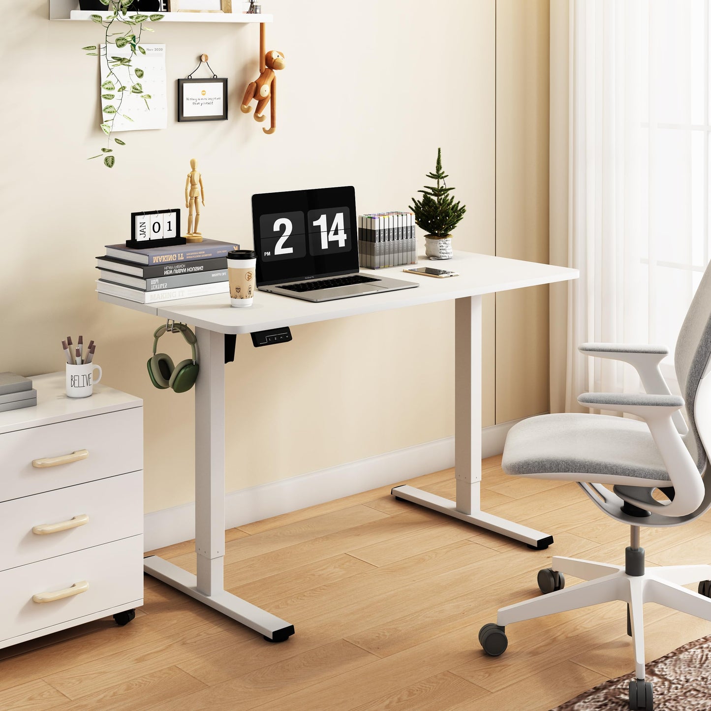 LongKe Electric Standing Desk Adjustable Height, 40x24 Inches Sit Stand up Desktop for Home Office, Ergonomic Rising Computer Table with Memory Preset, White