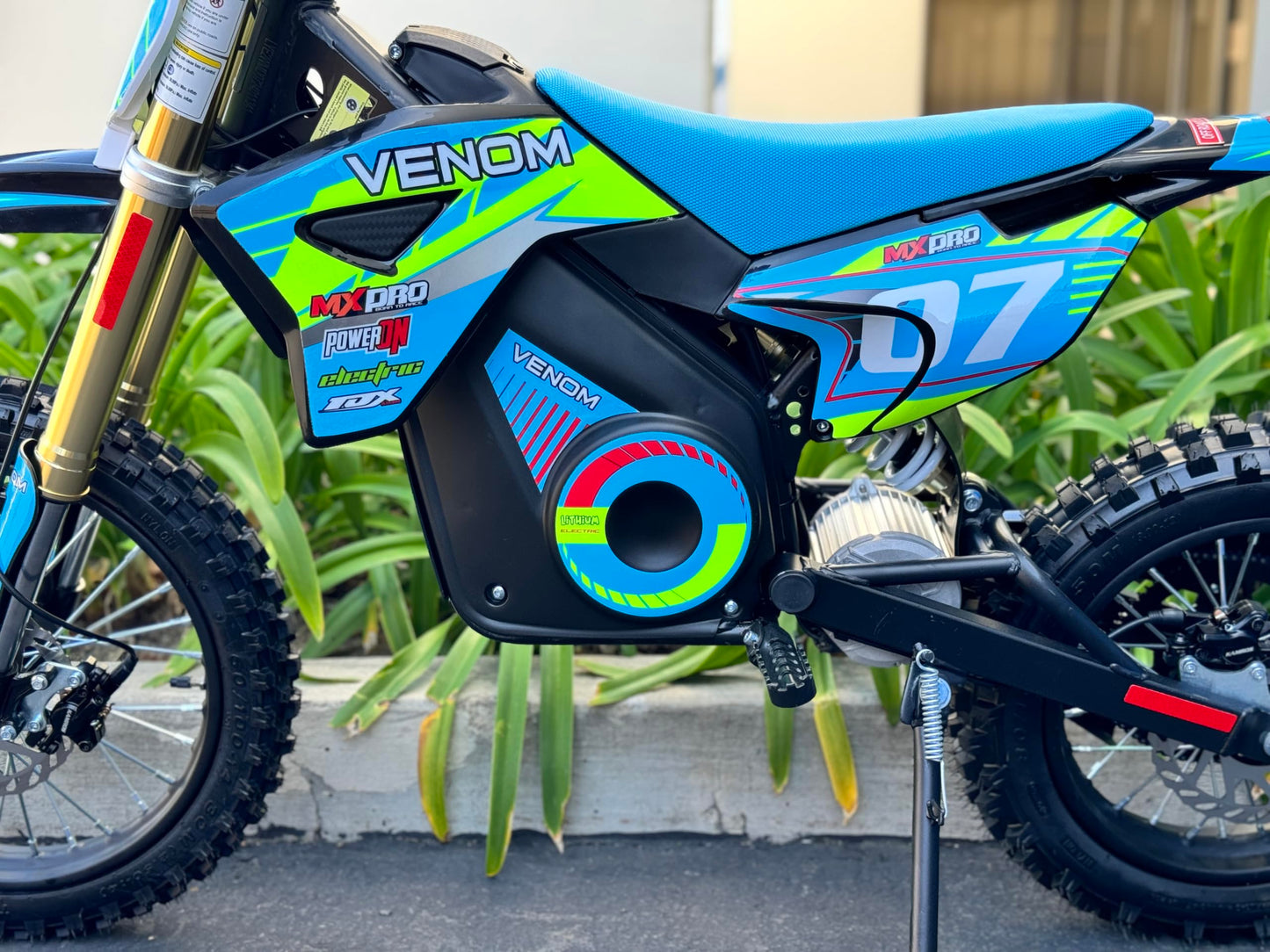 BELMONTE BIKES Blue Venom 1600W PRO 48V Electric Dirt Bike Lithium Battery 48V Speed Governor (Blue)