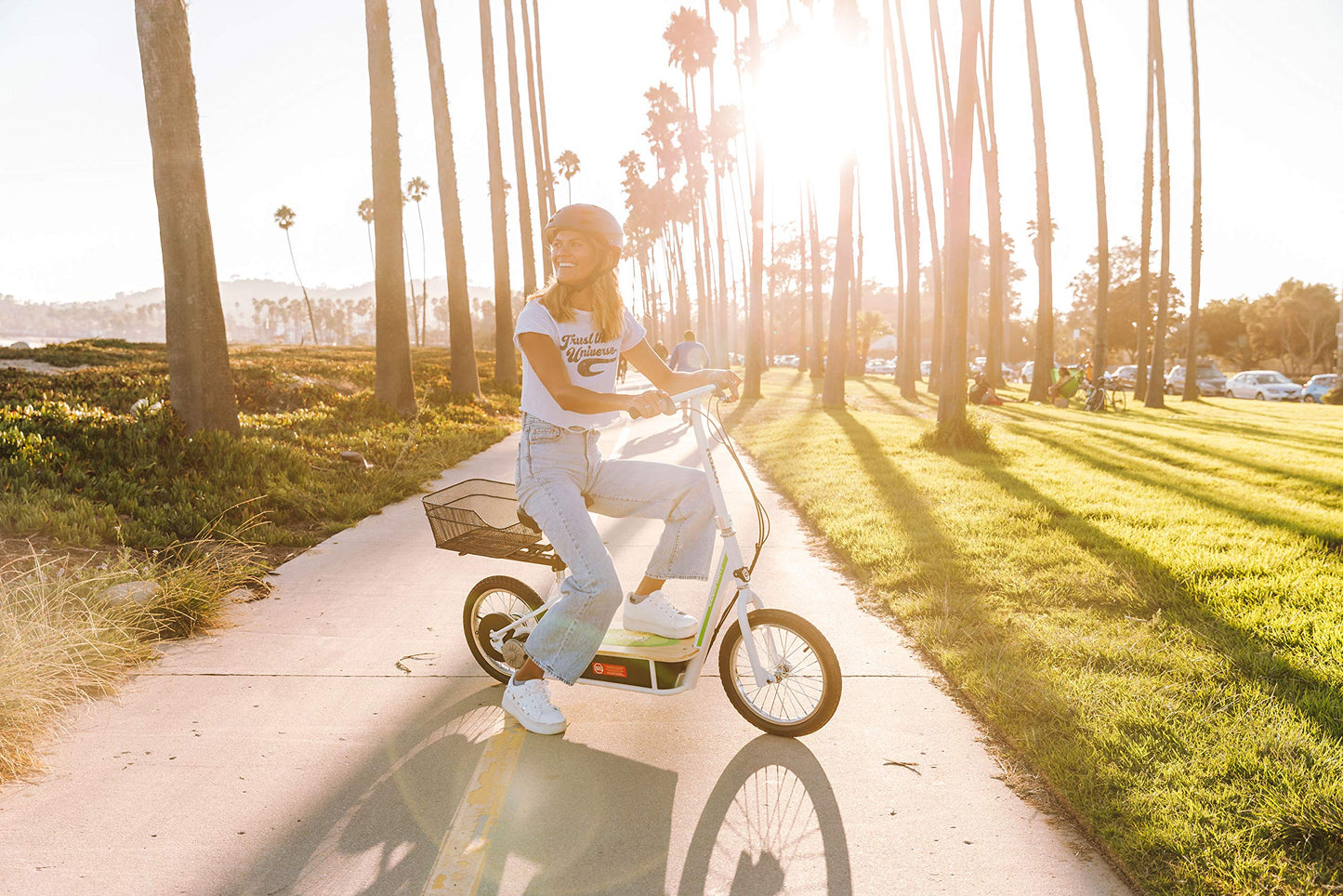 Razor EcoSmart Metro Electric Scooter Chain-Driven Motor - White - FFP