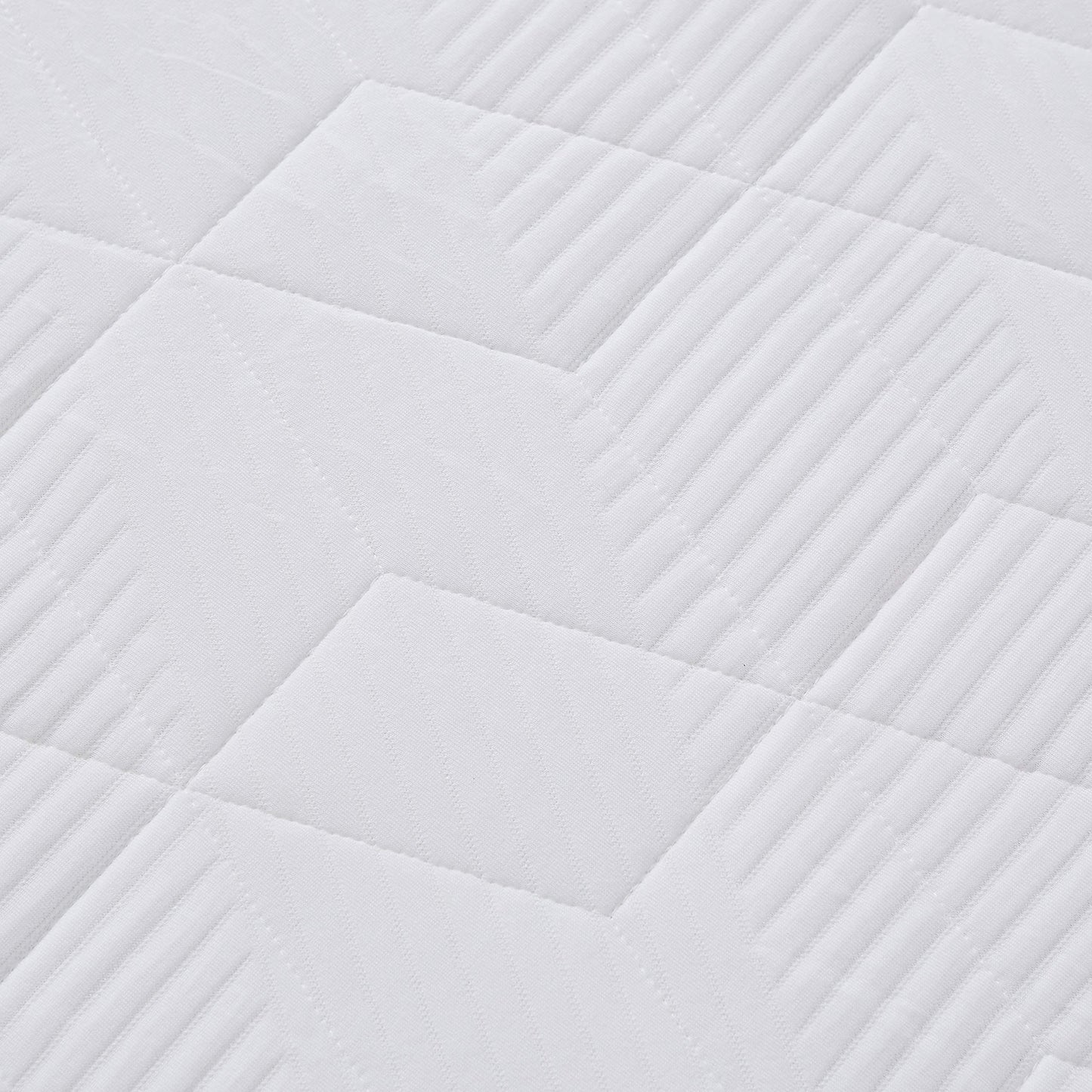 Amazon Basics Gel Memory Foam Mattress, Firm, Cooling, Queen Size Mattress, CertiPUR-US® Certified Foam, 80 x 60 x 12 inches, White/Dark Gray