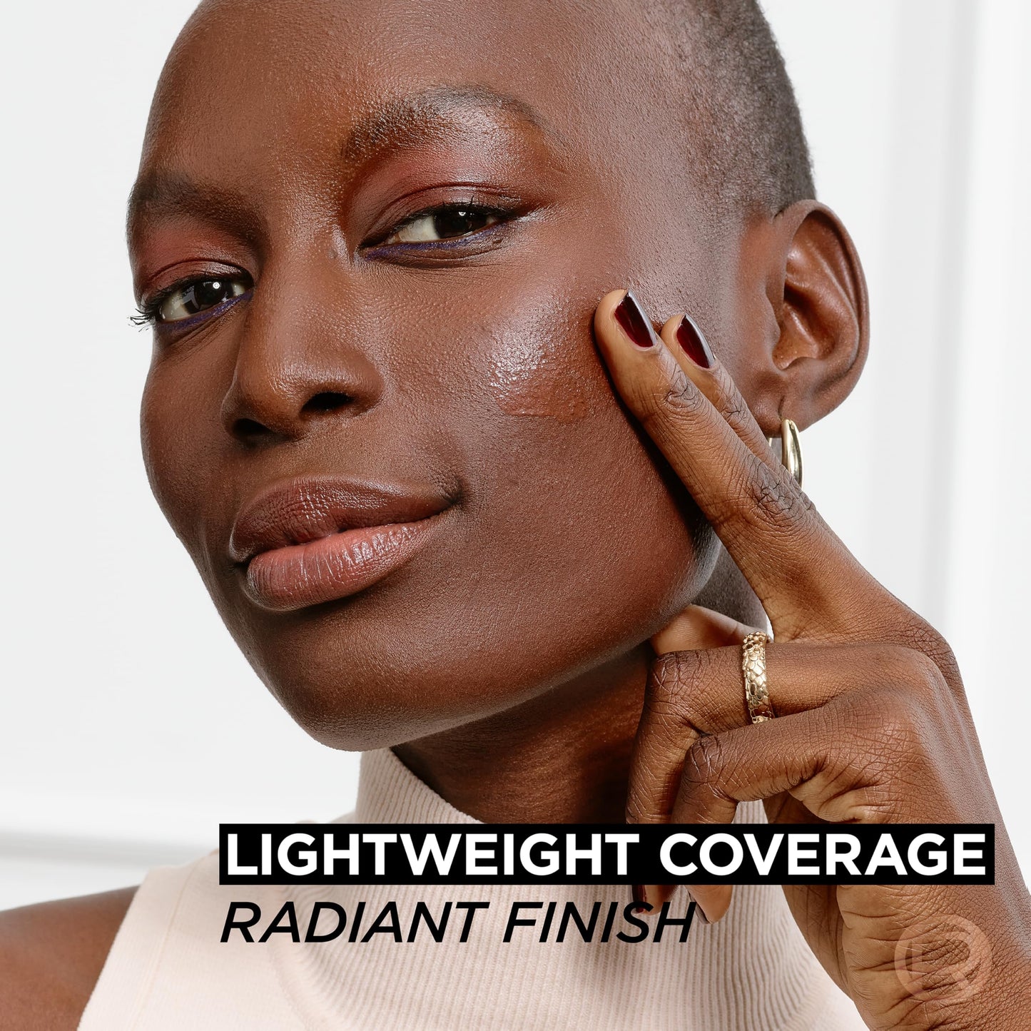 L'Oreal Paris True Match Nude Hyaluronic Tinted Serum Foundation with 1% Hyaluronic acid, Rich Medium 4.5-5.5, 1 fl. oz.